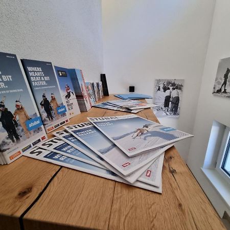 Apartments Alpenpanorama, Neustift ノイシュティフト・イム・シュトゥーバイタール エクステリア 写真