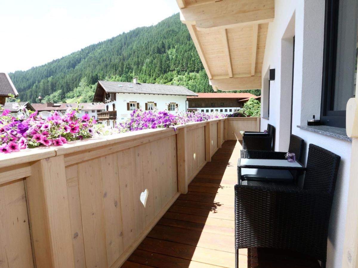 Apartments Alpenpanorama, Neustift ノイシュティフト・イム・シュトゥーバイタール エクステリア 写真
