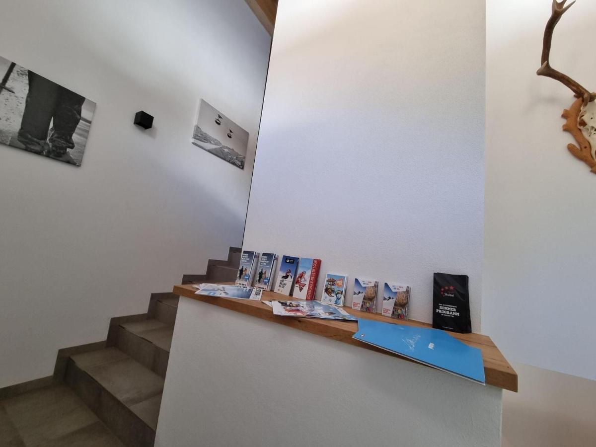 Apartments Alpenpanorama, Neustift ノイシュティフト・イム・シュトゥーバイタール エクステリア 写真